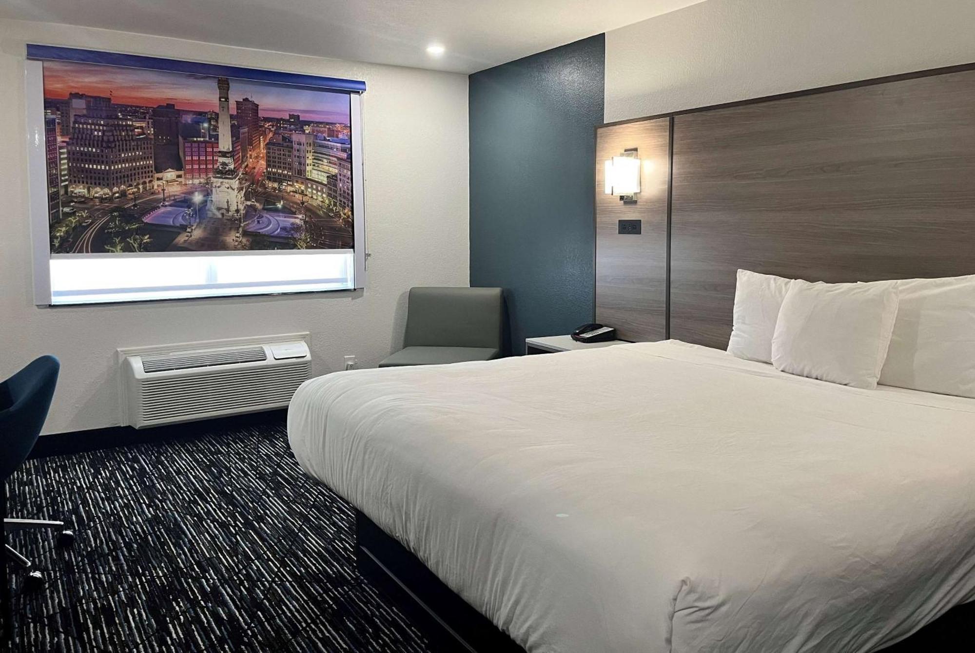 Hotel Baymont By Wyndham Indianapolis Northeast Exterior foto